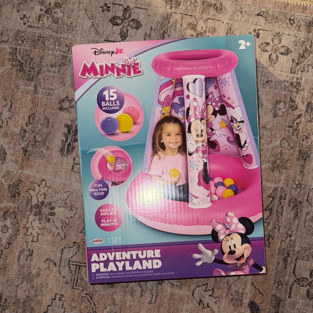 Brand new Disney Minnie Mouse Pink Adventure Playset ball pit